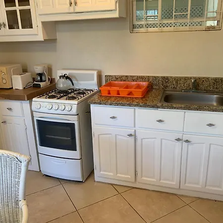 Seawinds Apartments